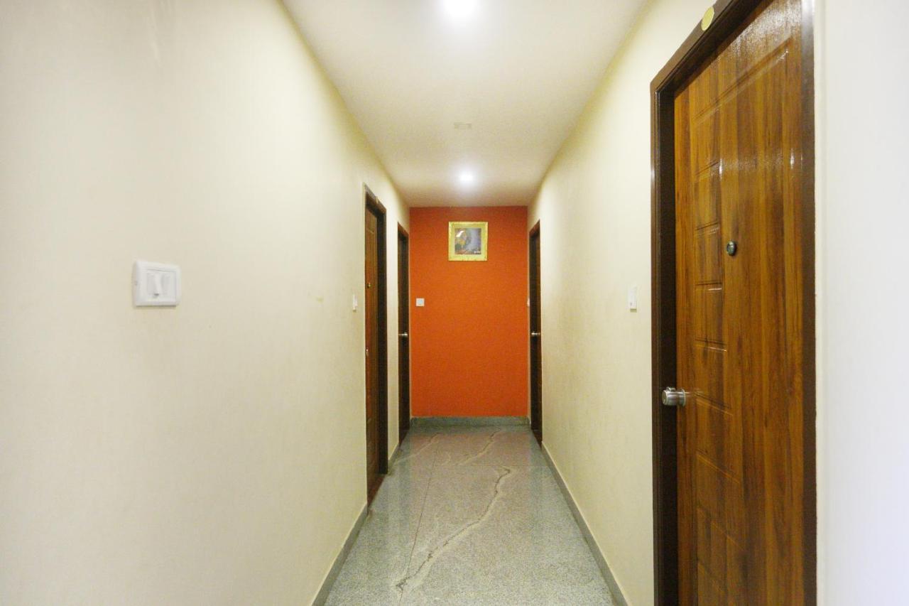 Hotel Oyo 7224 Krishna Prasad Chennai Zewnętrze zdjęcie